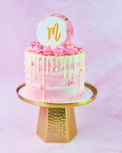 Load image into Gallery viewer, &quot;M&quot; Topper Cake